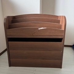絵本棚