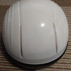 通学用ヘルメット59センチ超軽量！中古使用頻度少ないの画像