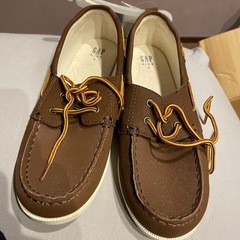 新品未使用　GAP KIDS  シューズ