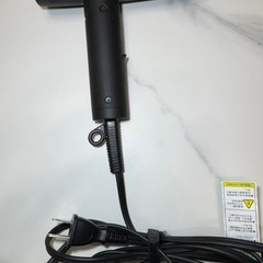 【SALONIA サロニア スピーディーイオンドライヤー 　SL-013BK（ブラック）】の画像