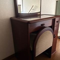 鏡台　の画像