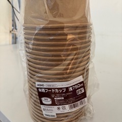 フードカップ