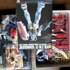 HGガンダムとHGジオングとFGガンダムの画像