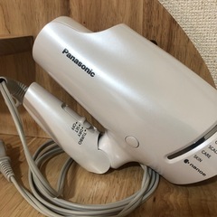 再募集　ドライヤーPanasonic nanoe ※先端無し
