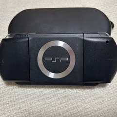 【充電器・ケース・ケーブル付き】PSPブラック
の画像