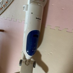 炊飯器　レンジ　掃除機　ラック　生活用品まとめ売りの画像