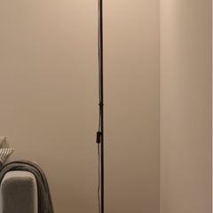 フロアアップライト、間接照明の画像