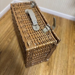 ピクニックバスケットの画像
