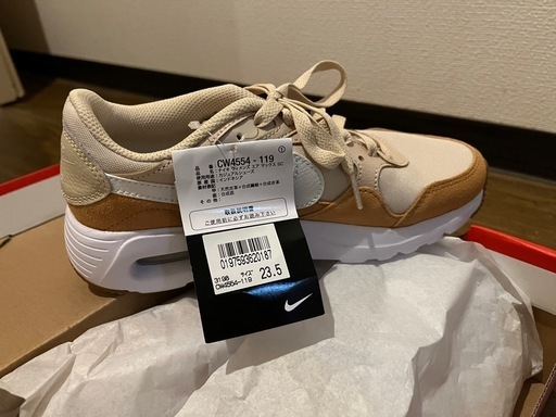 ウィメンズNIKEエアマックス 23.5cm　