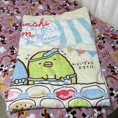 【良品】【Sanrio】すみっこぐらし肌掛け布団【洗濯済】の画像