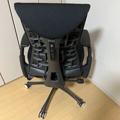 ハーマンミラー X ロジクールG エンボディゲーミングチェア ブラックの画像