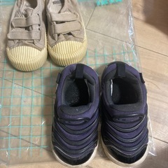14cm スニーカー NIKEダイナモ