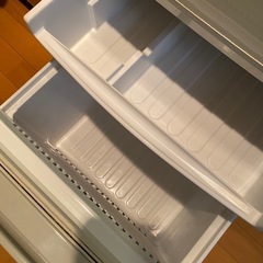 SHARP 冷蔵庫（単身サイズ）【引き取り限定】 の画像