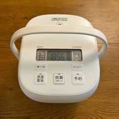 【2023年製】炊飯器お譲り。オーブンレンジとセットで割引 