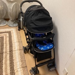 Aprica ベビーカーの画像