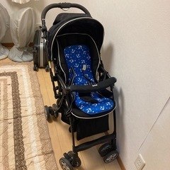 Aprica ベビーカーの画像
