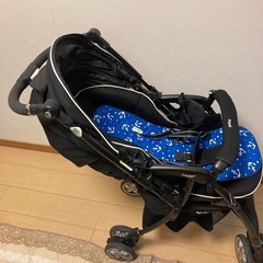 Aprica ベビーカーの画像