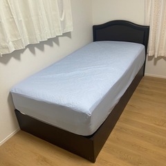 シングルベッド