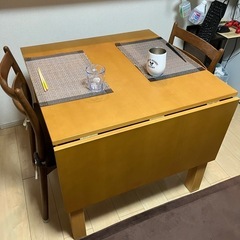 お渡し予定有り　伸長式　ダイニングセット