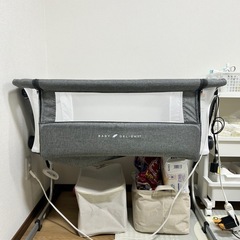 ベビーベッド