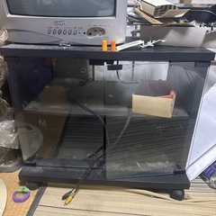 あげます！ブラウン管テレビとテレビ台の画像