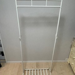 衣装かけ