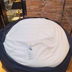無印良品/MUJI 体にフィットするソファー カバー付き (ネイビー) ◆幅65×長さ65×マチ(厚み)43cm◆近隣配送無料 買取帝国 朝霞店の画像