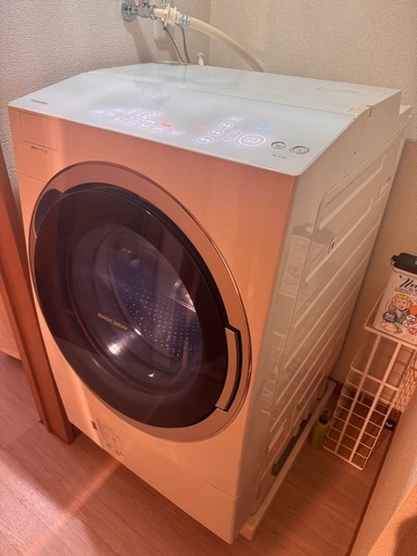 TOSHIBA マジックドラム式洗濯機　
容量11kg、乾燥容量7kgで、スリムボディのドラム式洗濯乾燥機