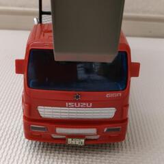 ISUZU GIGA ジュニア消防車の画像