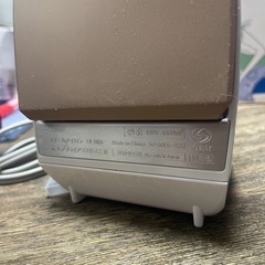 TOSHIBA　スチームアイロン　2010年製　TA－B65　一か月保証付き　【リサイクルショップ道楽屋】の画像