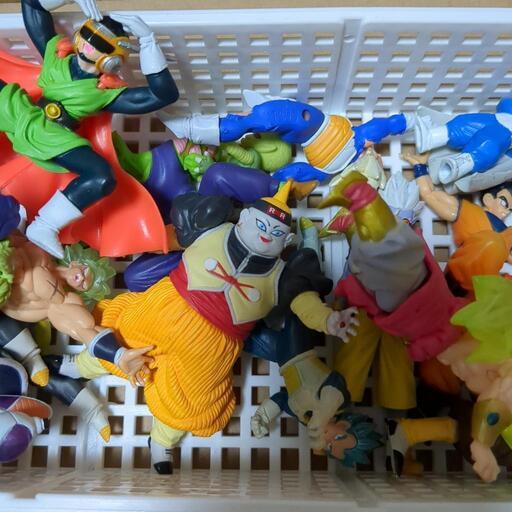 ドラゴンボールフィギュア1体100円 (kotetsu) 石部のパズルの ドラゴンボールフィギュア1体100円 (kotetsu) 石部のパズルの