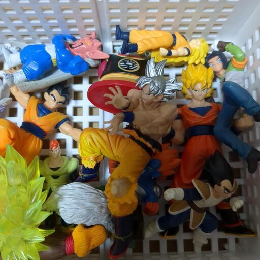 ドラゴンボールフィギュア1体100円 (kotetsu) 石部のパズルの ドラゴンボールフィギュア1体100円 (kotetsu) 石部のパズルの