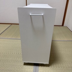 IKEA カートつきBOXの画像