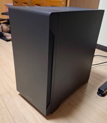 自作ゲーミングPC(i5-12400F/RYX3060Ti)