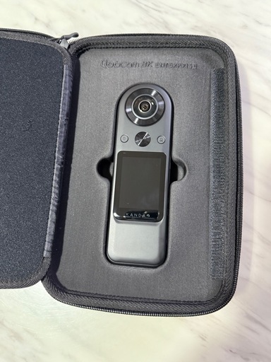 デジタルカメラ QooCam 4k