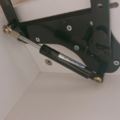 昇降式ローテーブルの画像