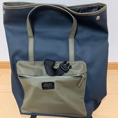 HUNDREDバッグ