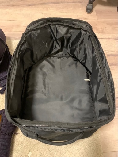 取引中【中学生 剣道防具一式】防具袋・竹刀袋付き 剣道防具セット4点 面・胴・垂れ・小手 袋付き 日本製