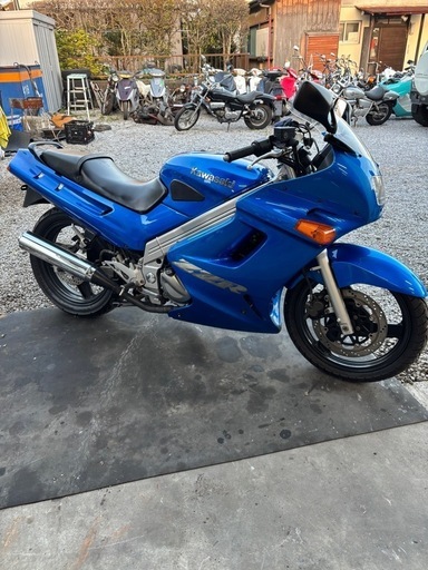 カワサキ ZZR250