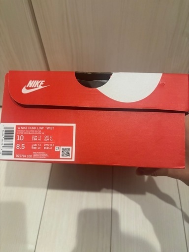 新品、未使用。Nike ダンク イエロー/ホワイト