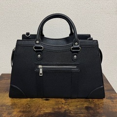 レザーハンドバックの画像