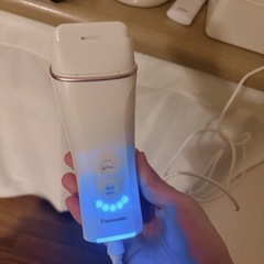 Panasonic 脱毛器 ES-WH76の画像