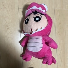 クレヨンしんちゃん　ぬいぐるみ