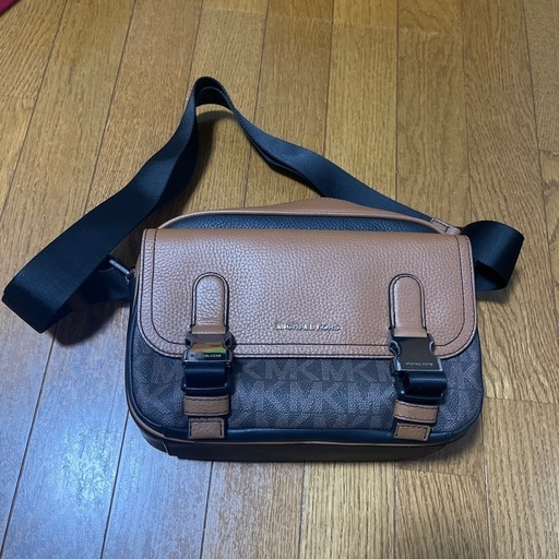 MICHAEL KORS バック