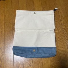 バック
の画像