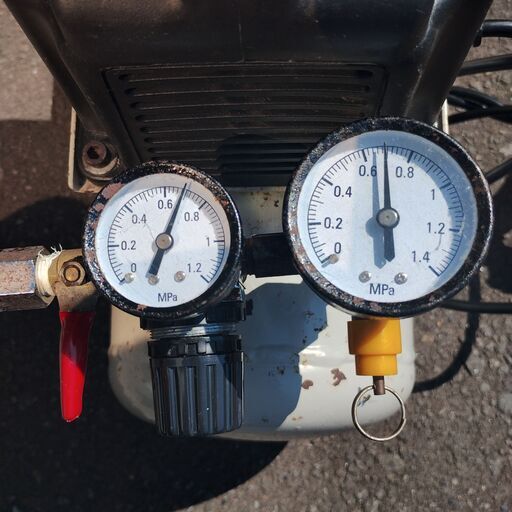 8L エアコンプレッサー オイルレス パオック