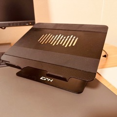 【超美品】ノートPCスタンド