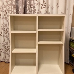 本棚　1センチピッチ可動棚 末広がりデザインの画像