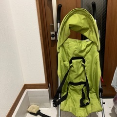 ベビーカー