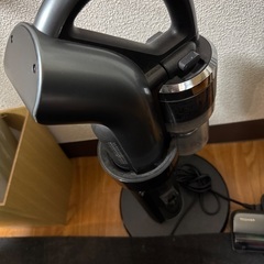 【無料】コードレス掃除機　TOSHIBA VC-CL200の画像